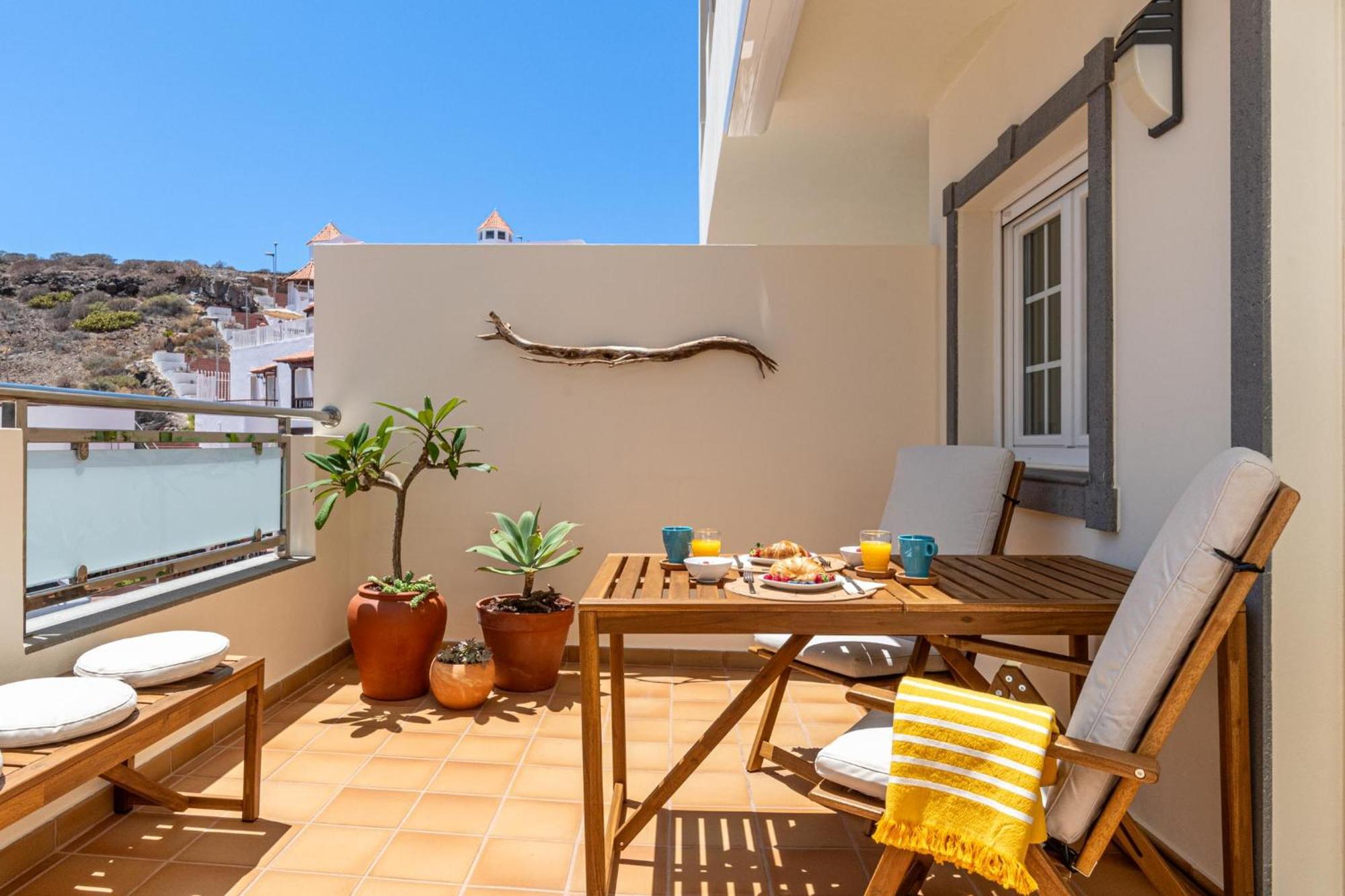 Hidalgos Hideaway - La Caleta Apartment Costa Adeje  Exterior photo